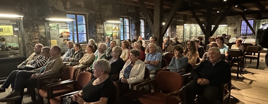 06.09. | Das Hausbüchl der Stampferin